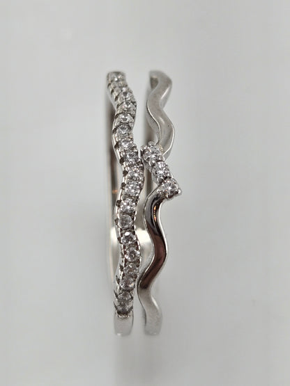 Serene Wave Silver Ring