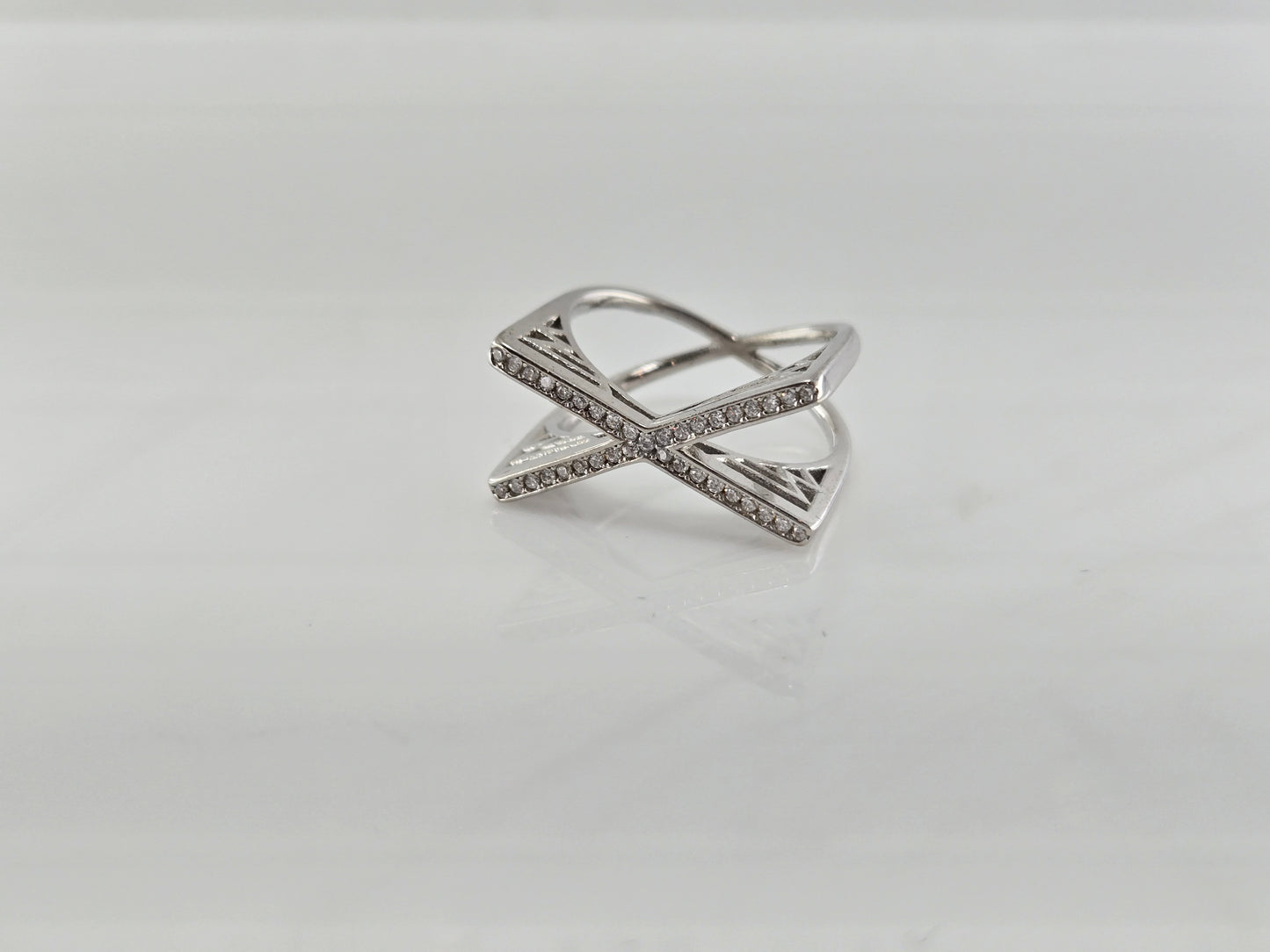 Crossline Silver Ring
