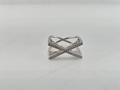 Crossline Silver Ring
