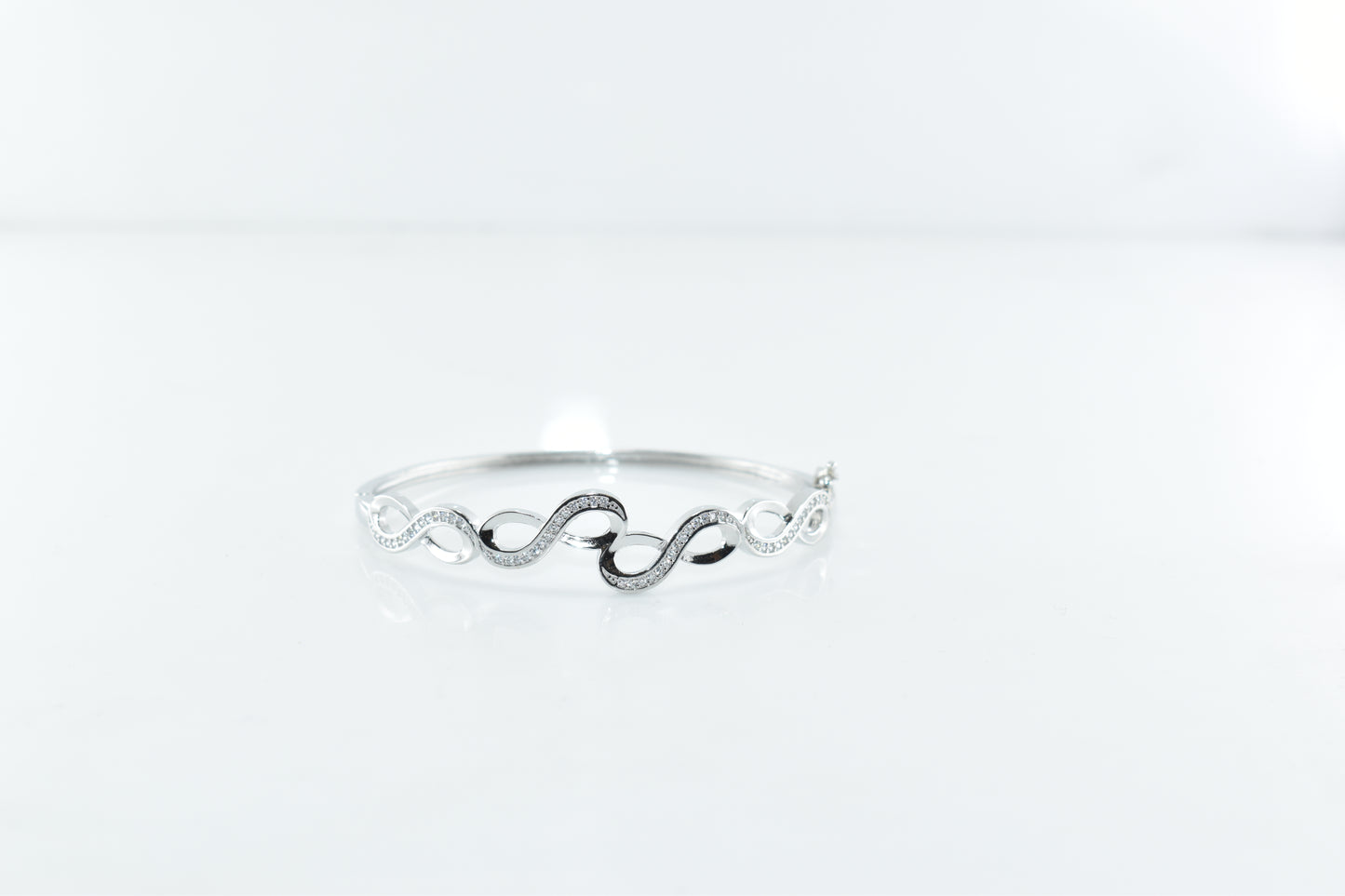 Silver Ethereal Wave Bracelet