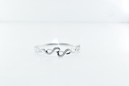 Silver Ethereal Wave Bracelet