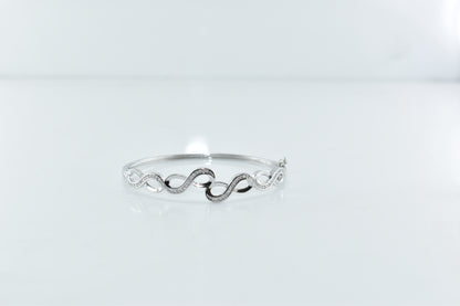 Silver Ethereal Wave Bracelet