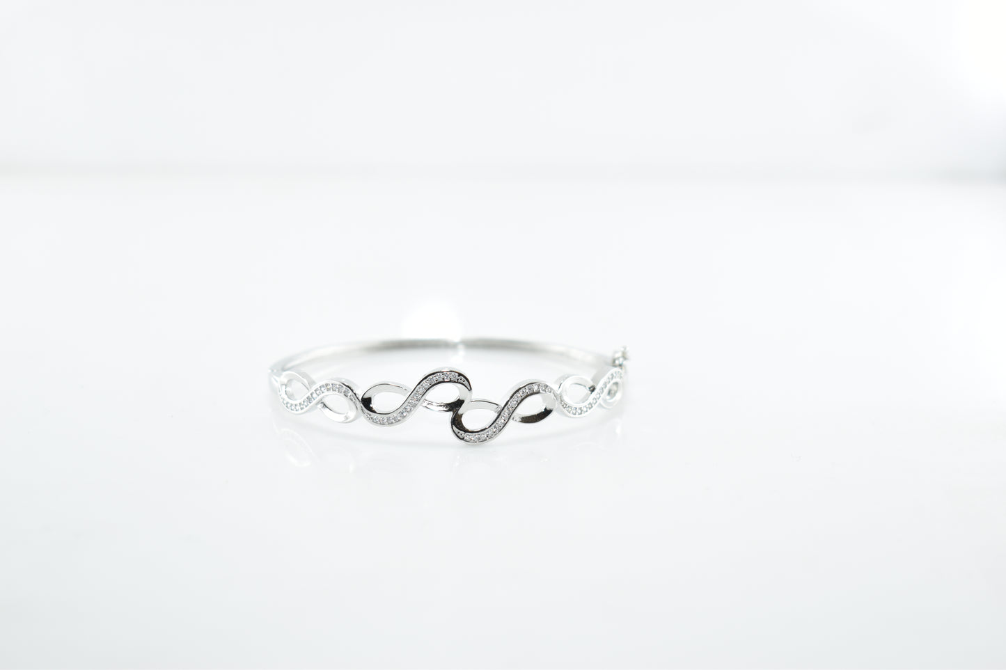 Silver Ethereal Wave Bracelet