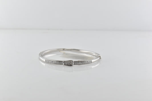 Silver Grandeur Buckle Bracelet