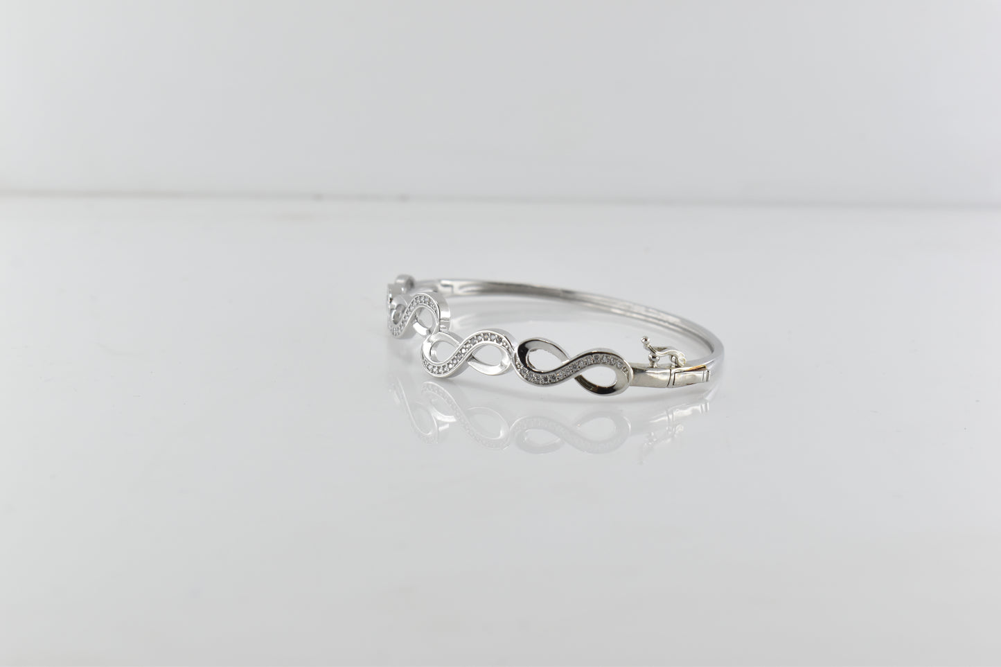 Silver Ethereal Wave Bracelet