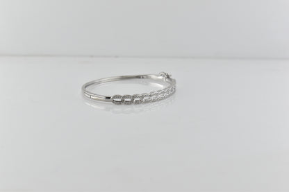 Elegant Link Silver Bracelet