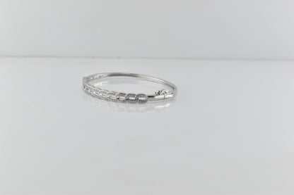 Elegant Link Silver Bracelet