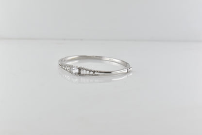 Sliver Love Solitaire Bracelet